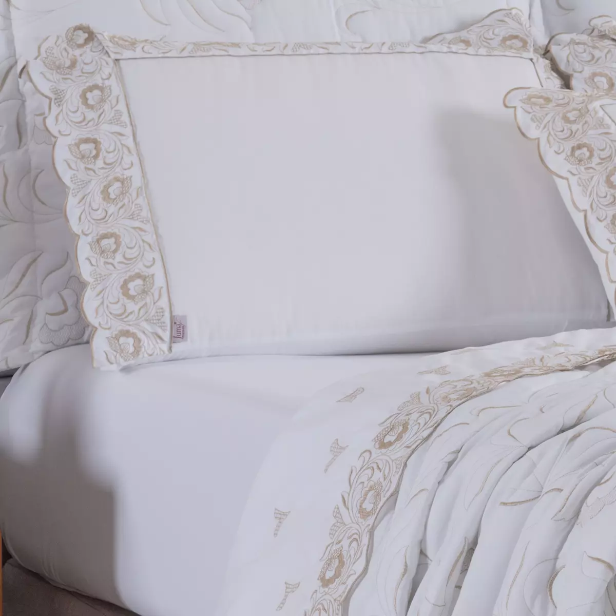 JOGO DE CAMA QUEEN ELEGANCE 4 PECAS - PERCAL 400 FIOS  foto adicional 2