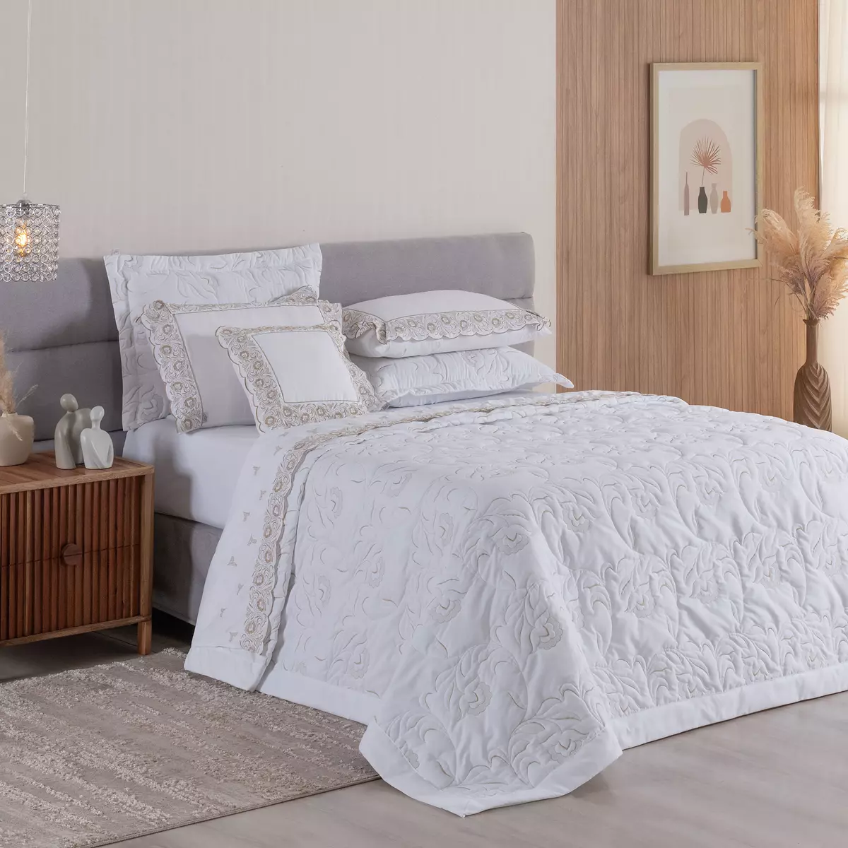 COBRE LEITO BORDADO KING ELEGANCE 3 PEÇAS - MEDIDA DE SUPER KING - 3,10 X 2,70