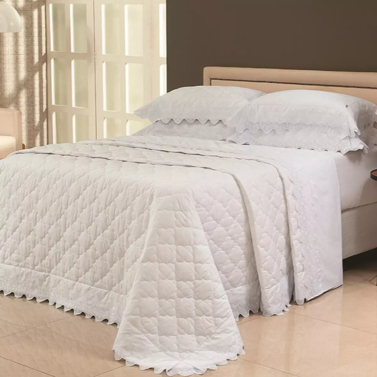 COBRE LEITO BORDADO KING ELEGANZA 3 PEÇAS foto adicional 2