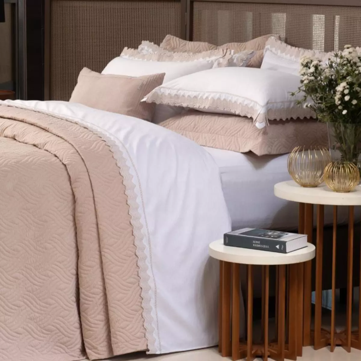 JOGO DE CAMA KING BORDADO BELINE 4 PEÇAS