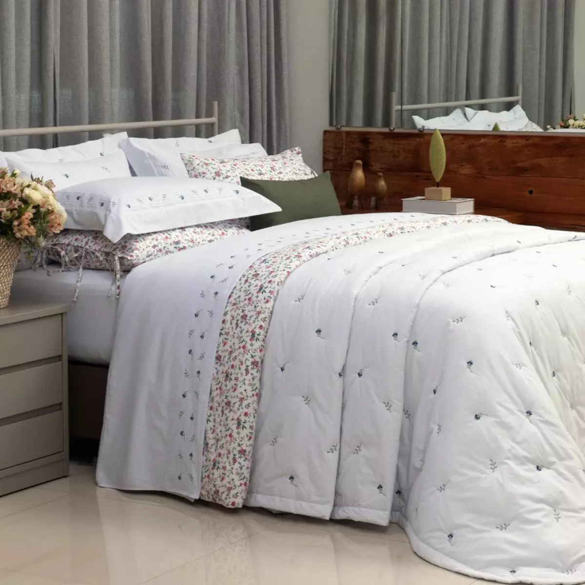 COBRE LEITO KING BORDADO ESPLENDORE  3 PEÇAS