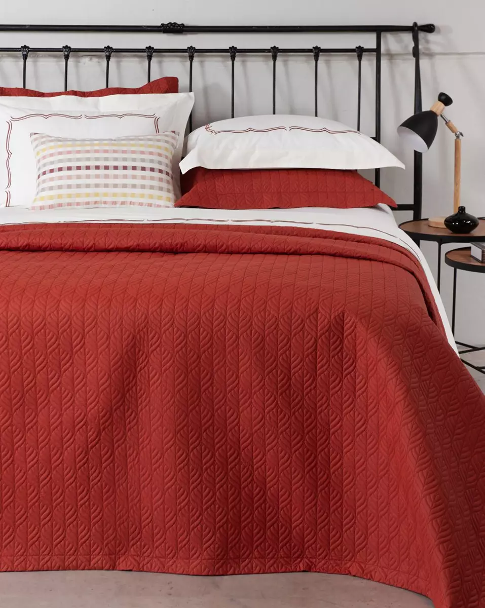 COBRE LEITO QUEEN BRISA 3 PEÇAS - BORDADO