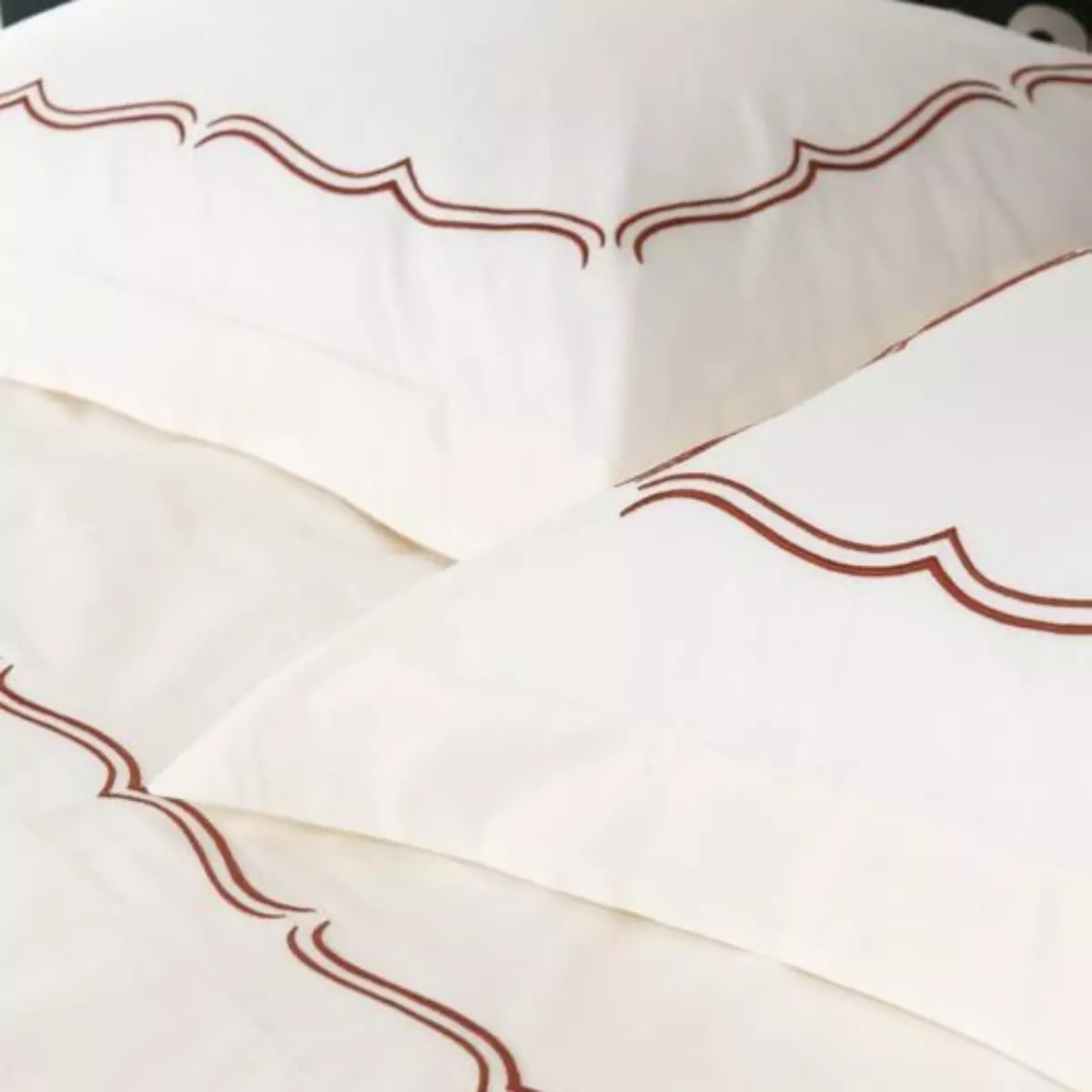 JOGO DE CAMA KING BRISA  4 PEÇAS - BORDADO foto adicional 3