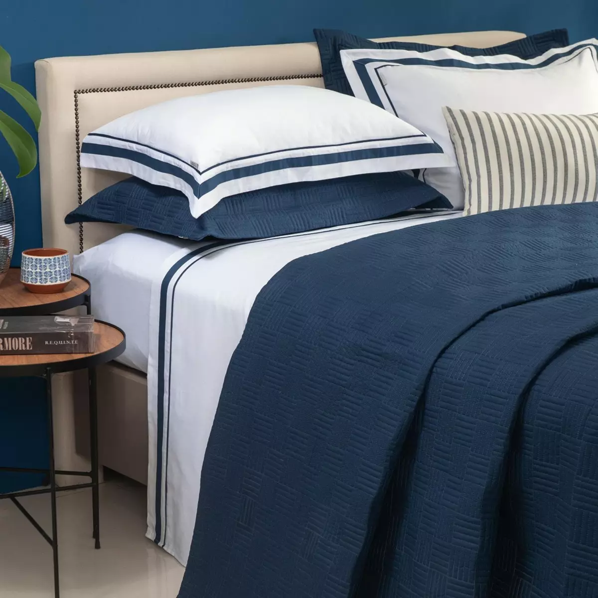 COBRE LEITO SUPER KING  NANTES 3 PEÇAS - BORDADO foto adicional 1