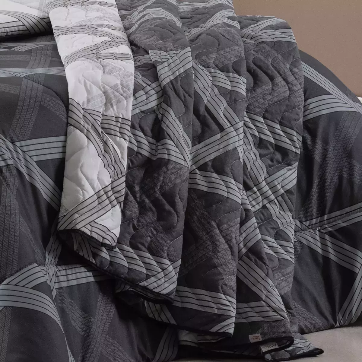 COBRE LEITO KING GOLD 03 PEÇAS  -  HIPERCAL 200 FIOS - 6 ESTAMPAS  foto adicional 4