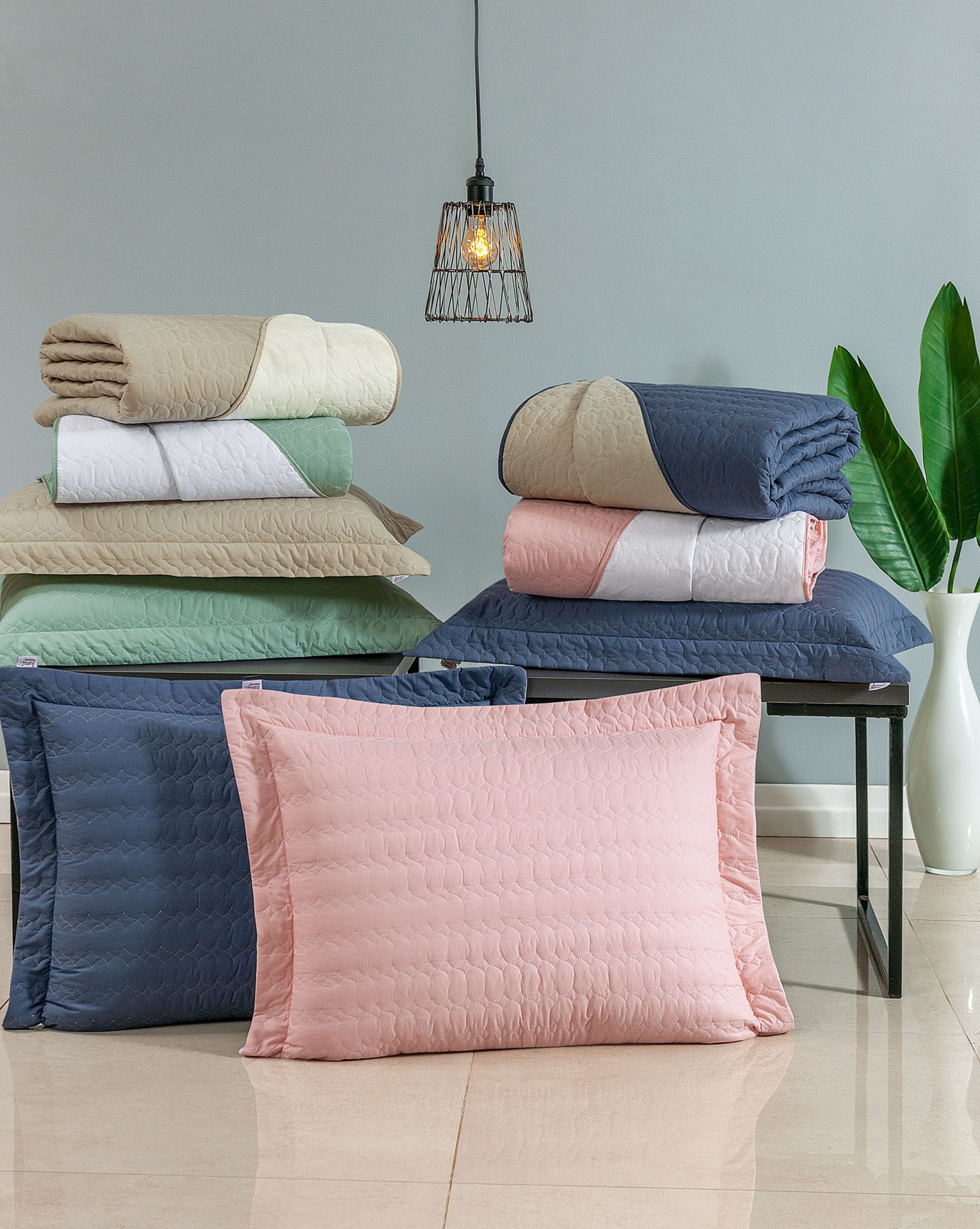 COBRE LEITO SOLTEIRO KING CASUAL 230 FIOS - PURO ALGODÃO- DUPLA FACE MATELASSADO foto adicional 1