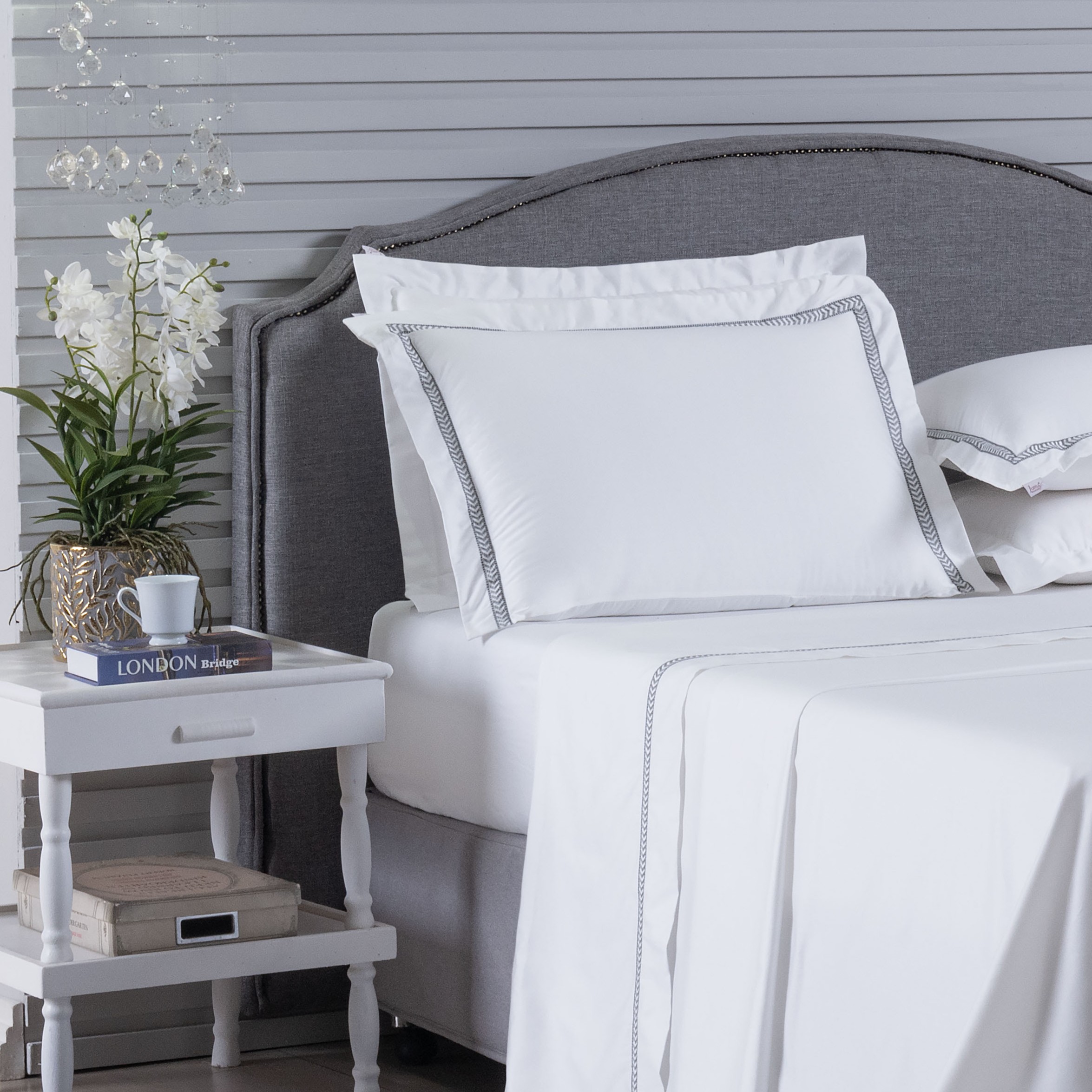 JOGO DE CAMA KING CORDELLI 4 PEÇAS - 400 FIOS ACETINADOS foto adicional 1